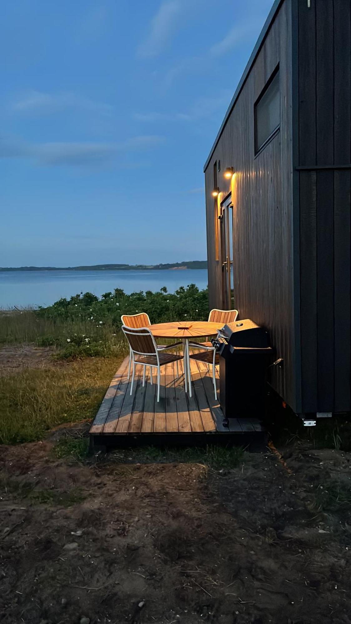 Tiny Seaside - Skarrev Hotel Aabenraa Exterior photo